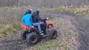 Езда с пассажиром на квадроцикле Avantis Hunter.