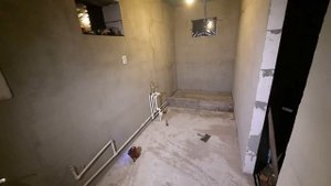 Как сделать недорого, красивую душевую комнату в доме.