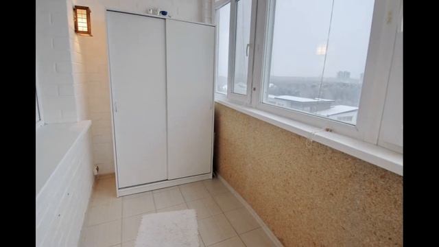 Cветлая, теплая однокомнатная квартира в элитном районе Сургута . смотреть онлайн