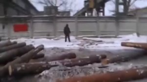 Грузчиком надо родиться. Грузчики неудачники.