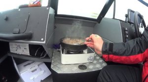 ОТКРЫТИЕ!!!ЛОПАТЫ ЗАГИБАЮТ СПИННИНГИ В КОЛЬЦО, А ПОД НИМИ СУДАК ДОЛБИТ.Рыбалка в Тюмени. р Тура.