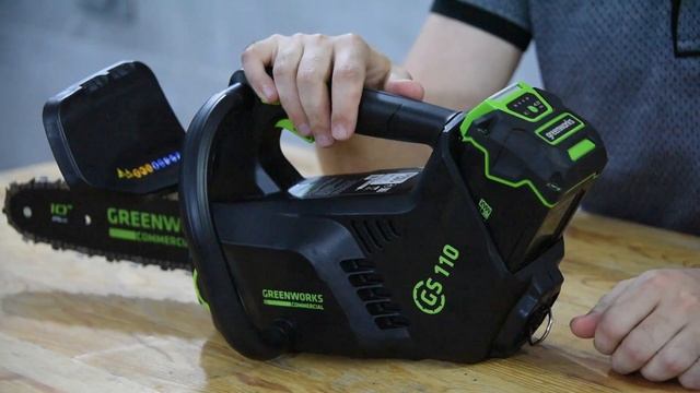Аккумуляторная цепная пила Greenworks GD40TCS: обзор и распилы смотреть онлайн