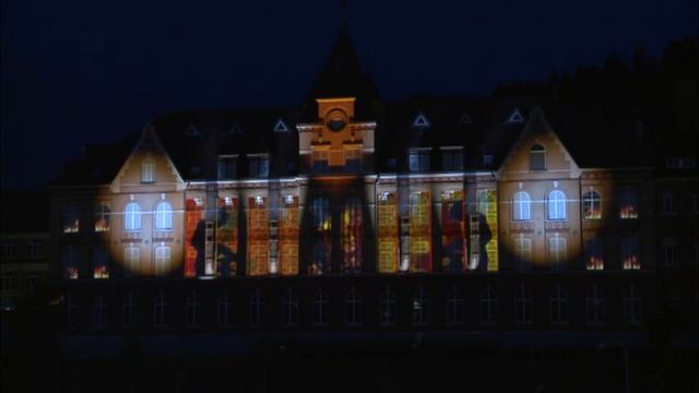 "Tuttlingen leuchtet" - Lichtshow zur Kreisverkehrs-Einweihung смотреть онлайн