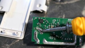 Переделка wi-fi реле Sonoff Basic R2 в реле с "сухим контактом"