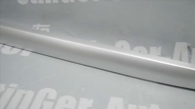 Накладка крышки богажника 2170 Приора (снег) смотреть онлайн