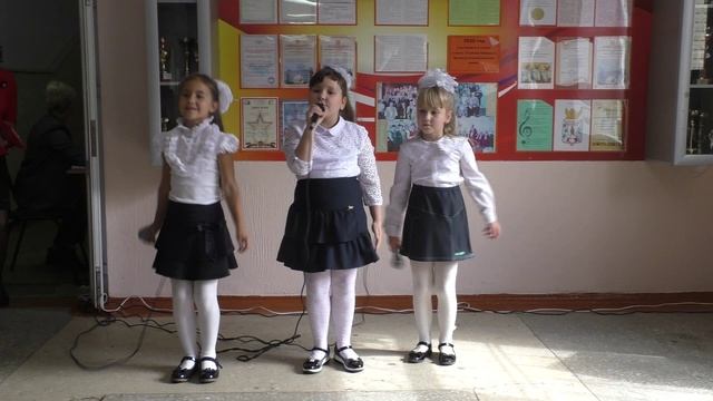 Однокласницы - песенка о волшебниках смотреть онлайн