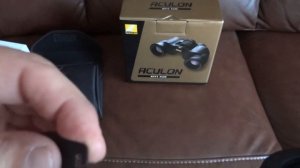 Самый маленький бинокль Nikon Aculon A211 7x35