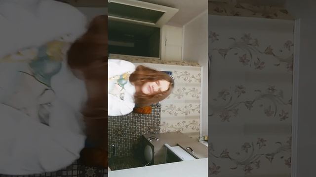 Танцуй старый тренд Вы не переживайте я не стригла из-под каре смотреть онлайн