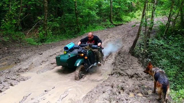 Мотоцикл "Урал", катаемся по бездорожью в Сочи 2020! Кто с нами? смотреть онлайн