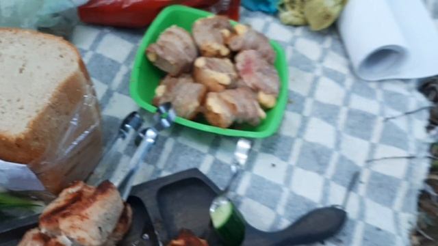 ПРИГОТОВИЛ БУТЕРБРОДЫ НА УГЛЯХ. ЗАКУСКА БОМБА?