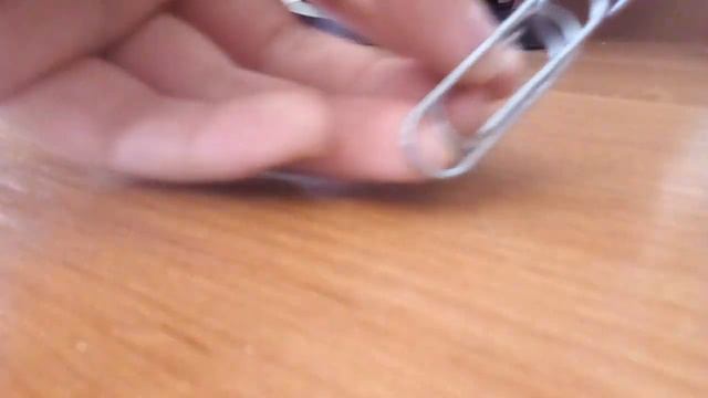 Подставка для телефона из скрепок смотреть онлайн