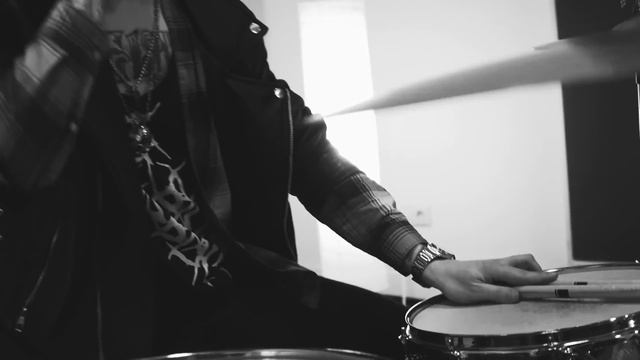 Духи «НЕРВЫ» смотреть онлайн