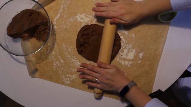 Украинка празднует польское Рождество. Бесплатные ёлки смотреть онлайн