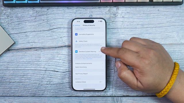 iOS 17.4 beta 2 is out! New Emojis, Widgets Etc! смотреть онлайн