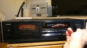 Teac V-680 стерео дека