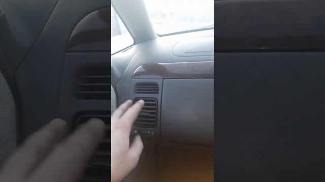 Honda Odyssey Ra6. После прочистки. В машине жара! смотреть онлайн