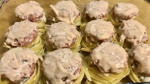 Гнезда из макарон с фаршем в духовке