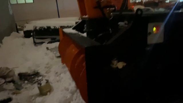 Автономный фрезерно-роторный снегоочиститель на фронтальный погрузчик