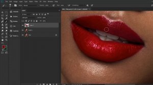 Самый простой способ ретуши губ в Photoshop.