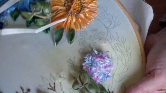 Венок. Вышивка лентами. Gilia Lutea. 7 Embroidery ribbons7 смотреть онлайн