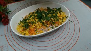 Легкий и вкусный салат с куриной грудкой