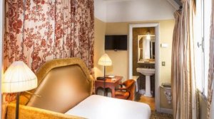 Locks Hotels in France замки отели франции Hоtel Odеon Saint Germain