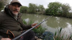 Canal Pole Fishing - Catching Bronze, Silver & Gold - 9/5/20 (Video 240)