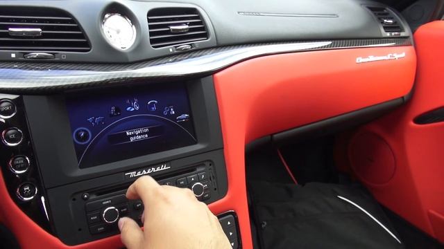 2012 Maserati GranTurismo Convertible Sport Review, Walkaround, Exhaust, Start-Up & Rev смотреть онлайн