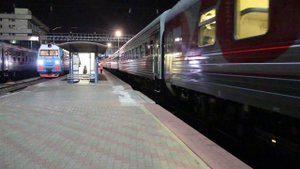 Прибытие ЭП1М-773 с поездом №50 Санкт-Петербург — Кисловодск