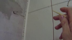 1. Клеить плитку на стену с дверным проёмом