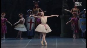 Raymonda - I Act Raymonda's Vision, Variation - Novikova