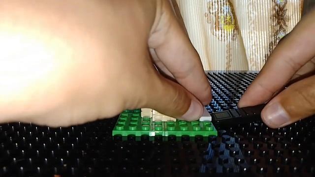 Инструкция как собрать MINECRAFT портал в край из LEGO в микромасштабе смотреть онлайн