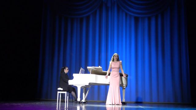 А. Аренский "Сад весь в цвету" - Анна Семина (4k) смотреть онлайн