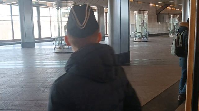 На поезде 81-717.5А/714.5А "Номерной" в стиле "ретро" по Сокольнической линии // 17.03.2023
