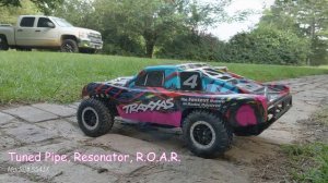 Traxxas Slash Nitro - Exhaust Comparison (Stock vs. R.O.A.R. Tuned Pipe) + Burnout and Rippin Donut