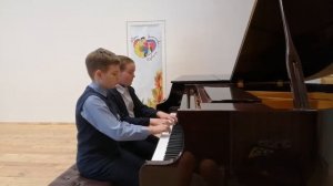 В. Коровицын " Праздник непослушания".