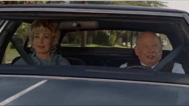 Детство Шелдона - смешные моменты 15. Мисси и Пэйдж троллят Шелдона. Профессор учится водить. смотреть онлайн