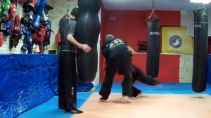 Илицюань | Iliqchuan — Элементы туйшоу в движении