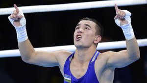 Боксер из Узбекистана Хасанбой Дусматов стал олимпийским чемпионом