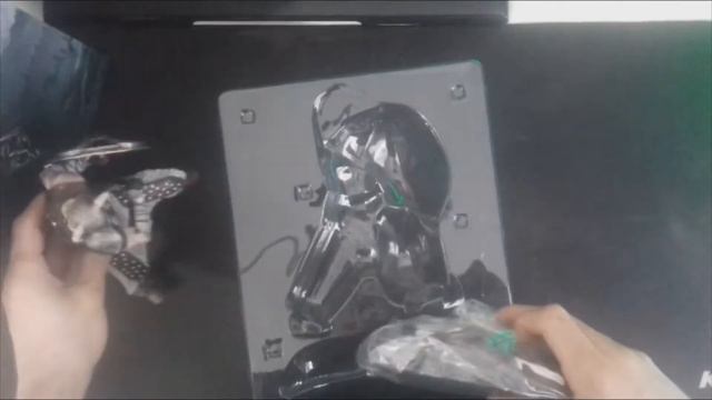 Dragonborn Statue Unboxing смотреть онлайн