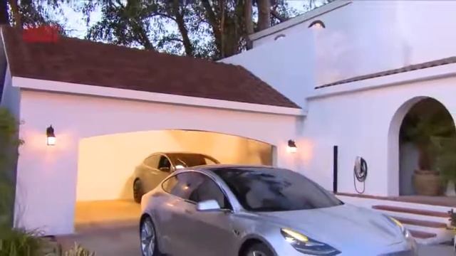 Крыша черепица как солнечная батарея новинка от Илона Маска и Теслы