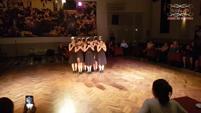 Tango entre mujeres, milonga Parakultural, Canning 2022, Dirección y coreografía Anahí Carballo смотреть онлайн