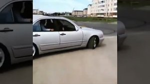Мерседес 210 дрифт