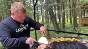 Семейный карпфишинг, ловим карпа руками, вкусно готовим. Озеро Михайловка