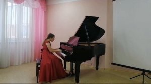 Узукова Екатерина: Р. Шуман "Благородный вальс" , У. Гиллок "Каникулы в Испании"