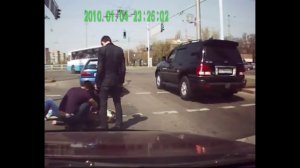 Приступ эпилепсии на дороге