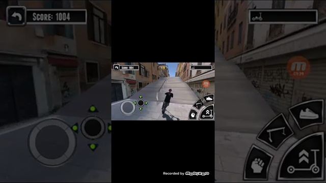 Играем в трюке на скуте смотреть онлайн