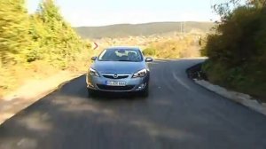 Opel Astra Sports Tourer 2011-2012-2013 ve 2014 Modelleri