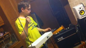 Moog theremin & VOX VT 20+ русский обзор