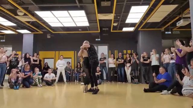 Vyacheslav Yagovdik and Anastasia Sinyova UrbanKiz Dance 2020 смотреть онлайн